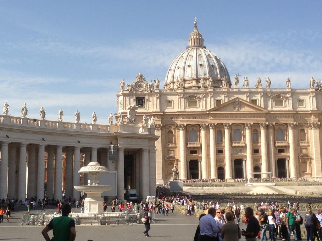 Apartamento Una Notte Ai Musei Vaticani Roma Exterior foto